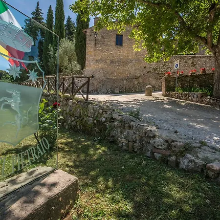 Farm stay Castel Pietraio