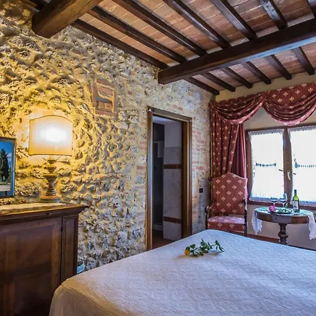Castel Pietraio Wineresort Farm stay Monteriggioni
