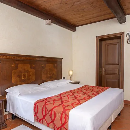 Castel Pietraio Farm stay