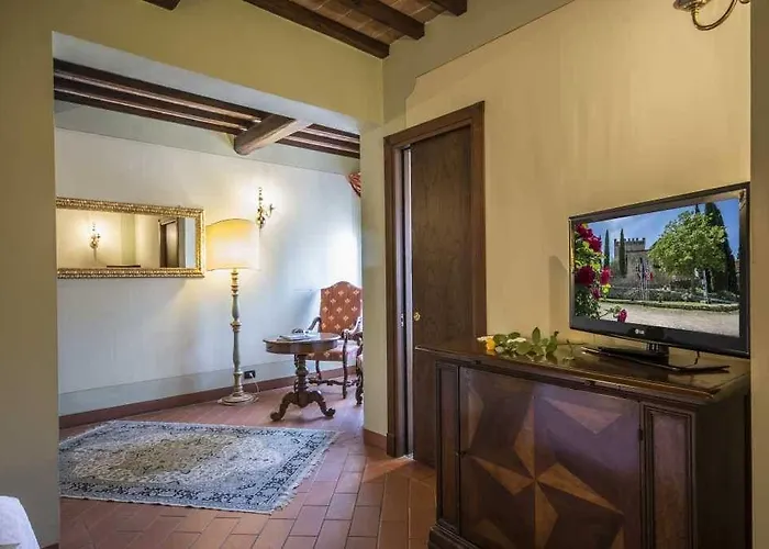 Castel Pietraio Wineresort Monteriggioni